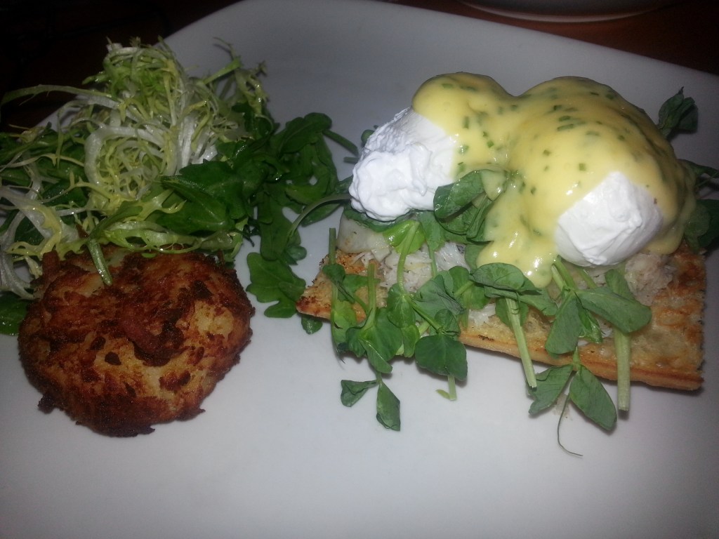 Tapenade Bistro - Dungeness Crab Benedict