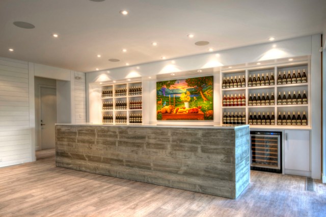 Liquidity_Tasting_Room