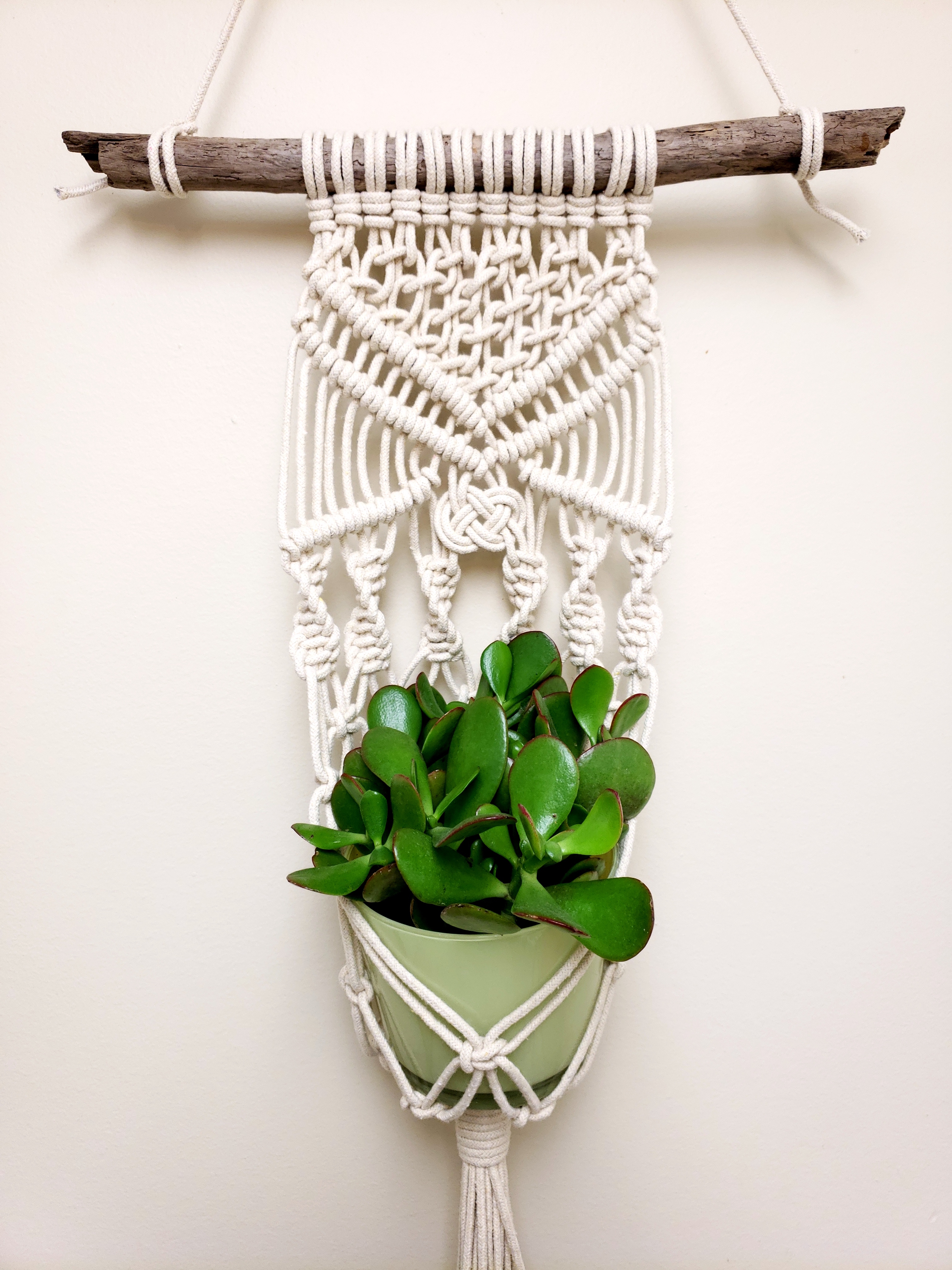 Easy DIY Macrame Knots
