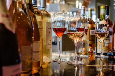 Provence Marinaside Launches Summer Rosé, Sparkling Wine and Cocktails